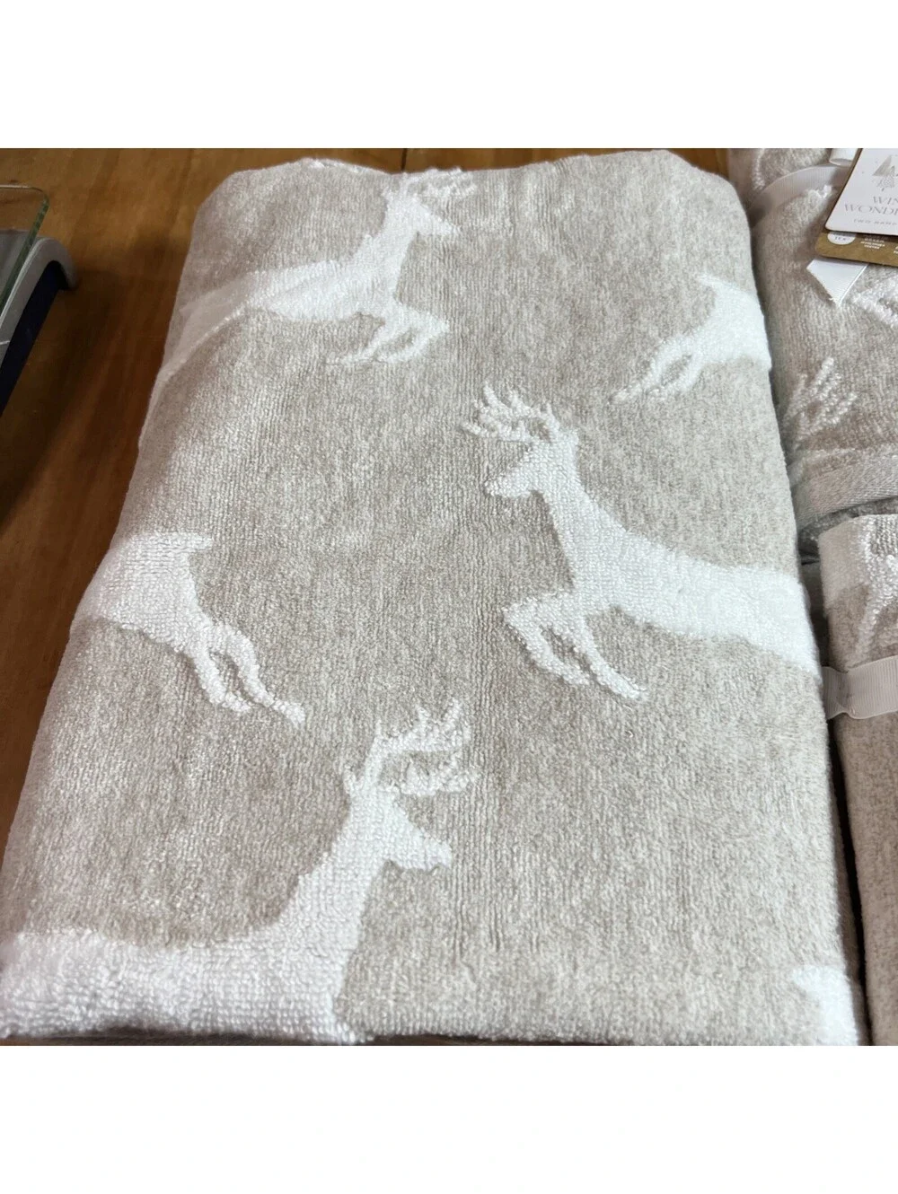 Winter Wonderland Bath Towel + 4 Hand Towels, New